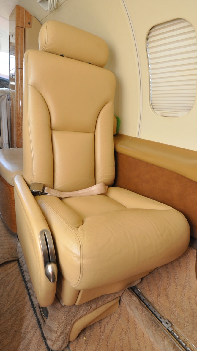 N276PS Starboard Aft Seat